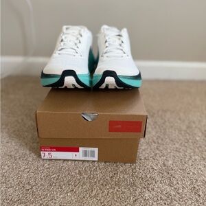 ALTRA WOMEN'S FWD VIA SIZE 7.5